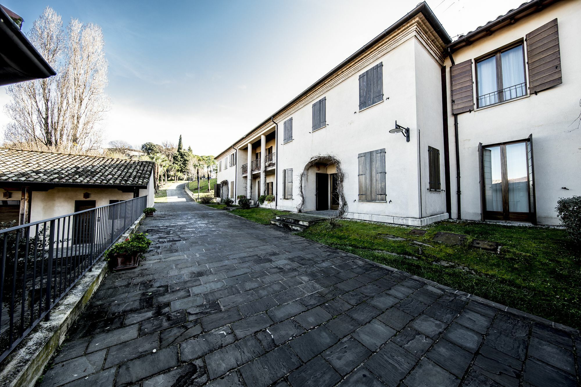 Castello Di Montegridolfo Spa Resort Exterior foto